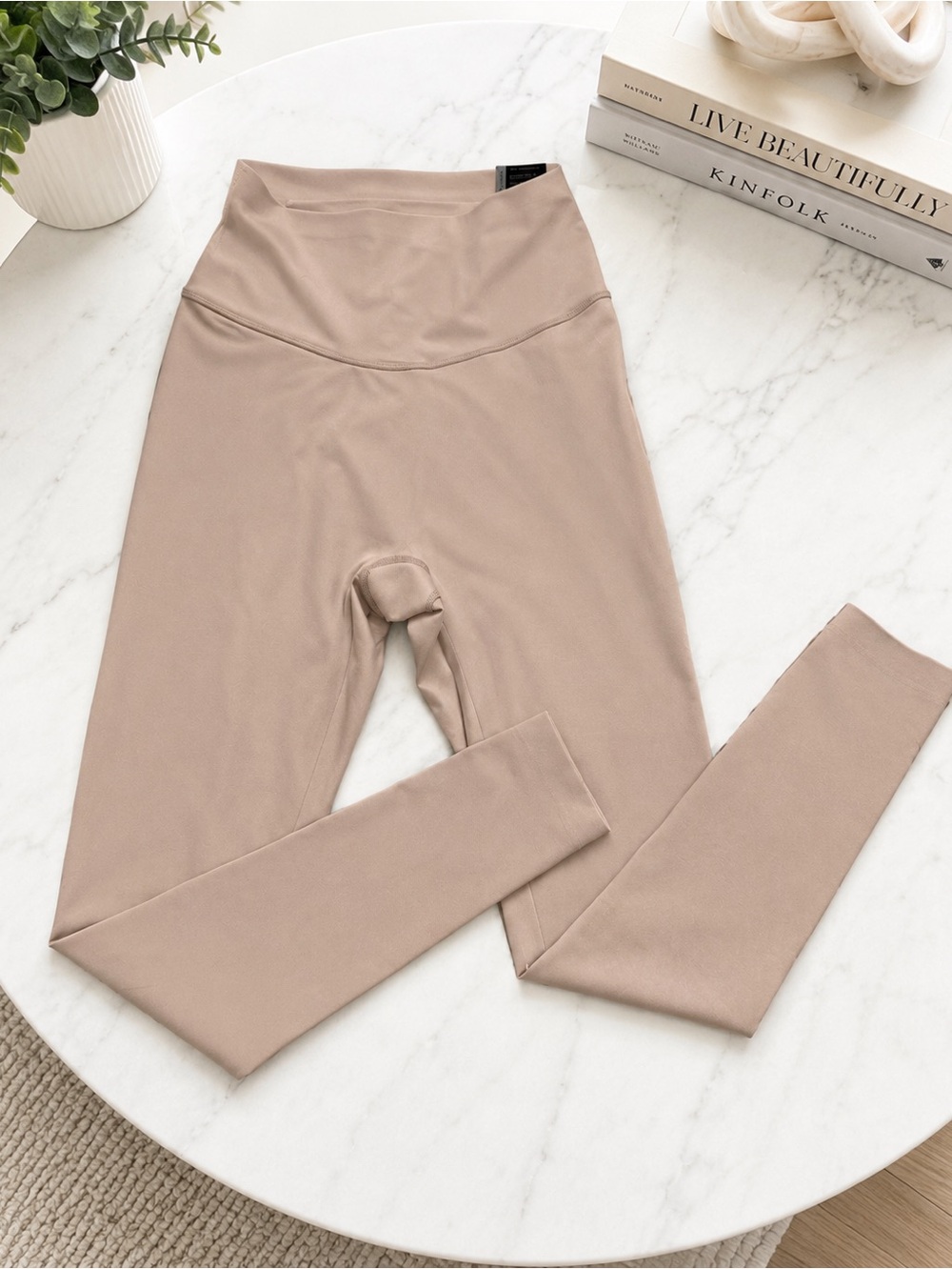 VSX Elevate Leggings Medium NWT High Rise XDEFINE 360 Stretch Taupe